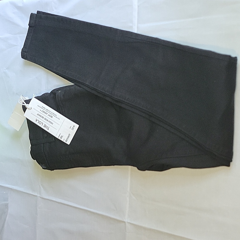 NWT - Aritzia The Lola Jeans